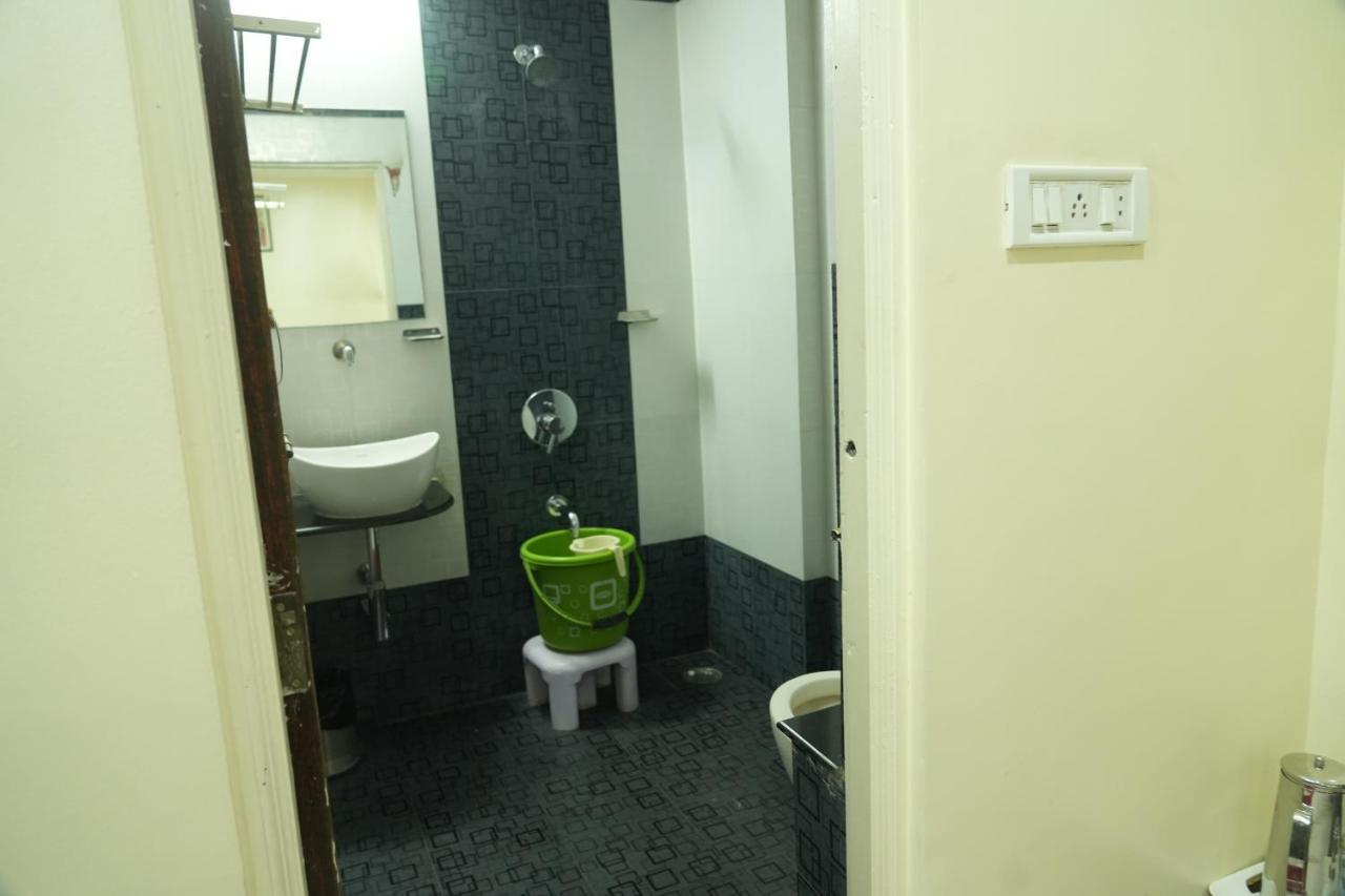 Hotel Avon International Aurangábád Kültér fotó
